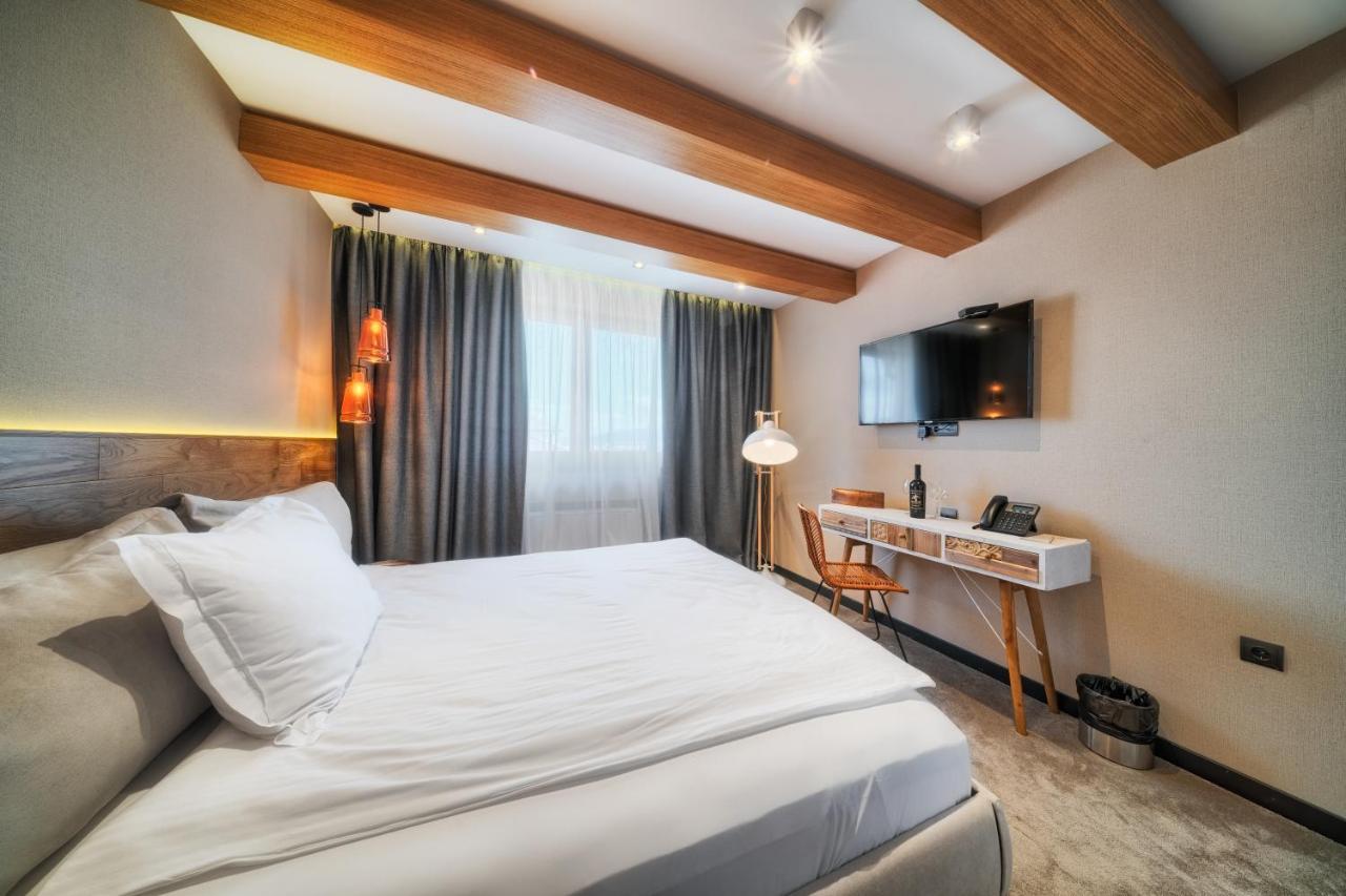 Spa Complex Belchin Spring 外观 照片